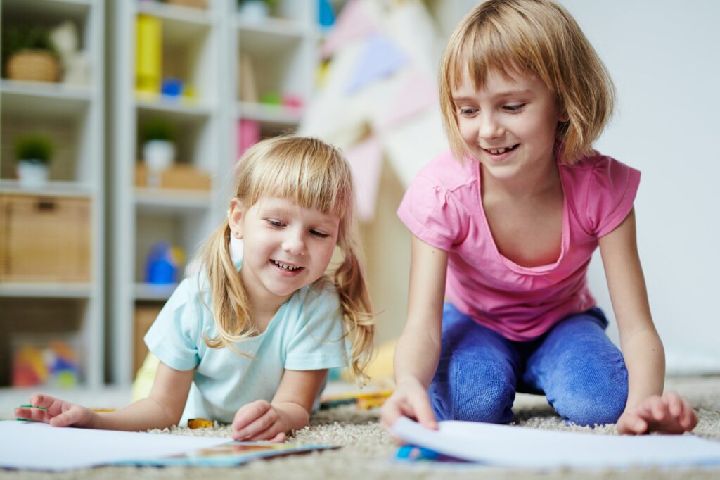 girls-in-kindergarten-1024x682